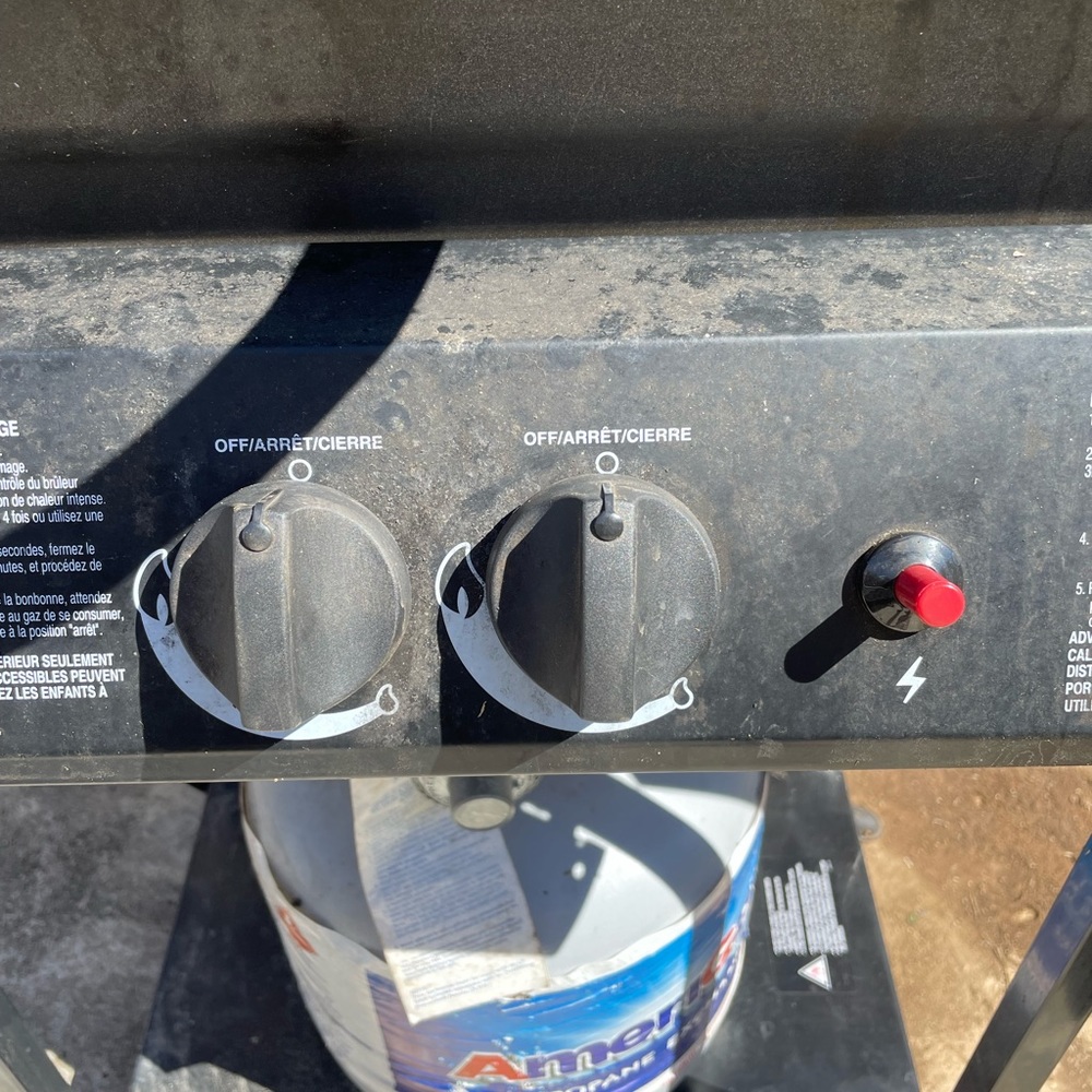Huntington Propane Grille w/tank
